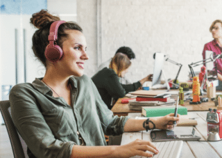 Social Media Solution - deliver a personalized customer experience with the brand, increase customer value, and have the potential to build a long-term relationship through omnichannel integr