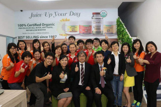 A VIP from Japan gracing the launch of Penang office